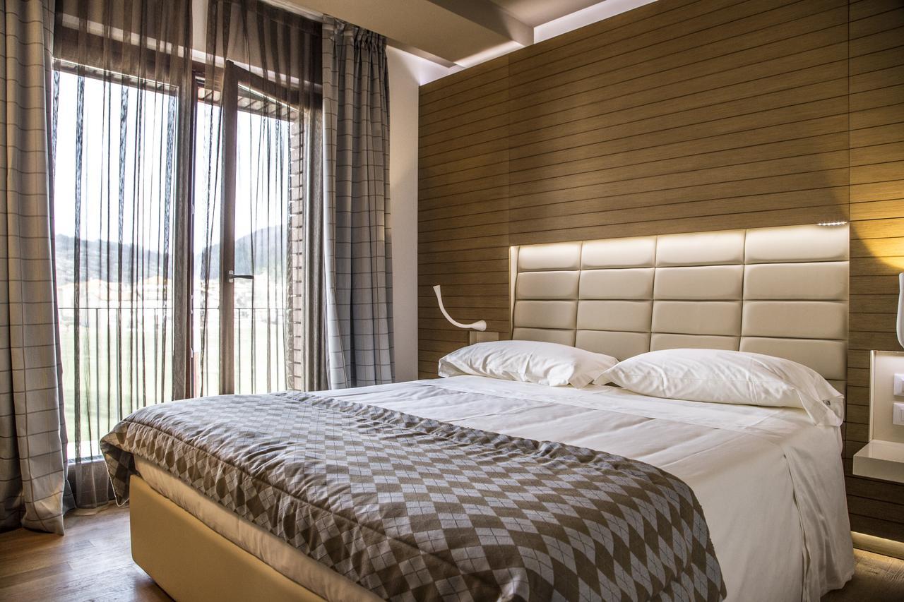 רוקה די מצו Grand Chalet Delle Rocche מראה חיצוני תמונה